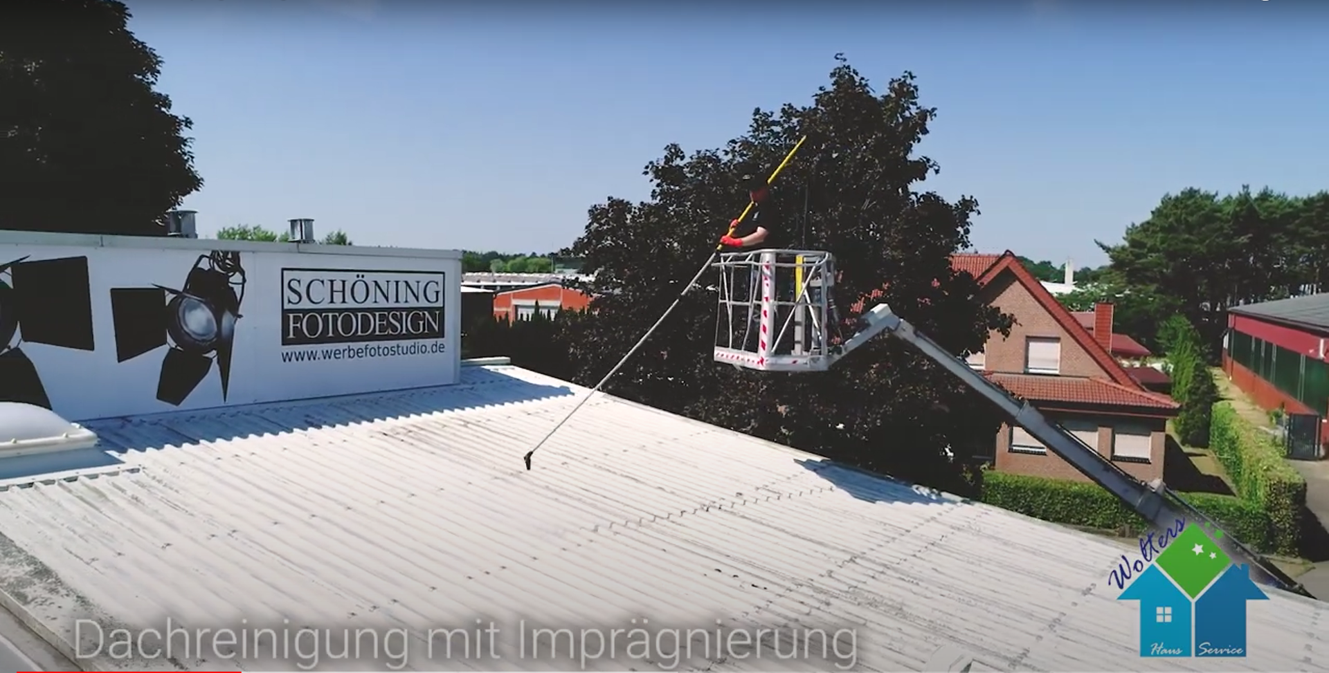 Fachgerechte Dachreinigung f&uuml;r Kunden in Lengerich, Handrup und Gersten.